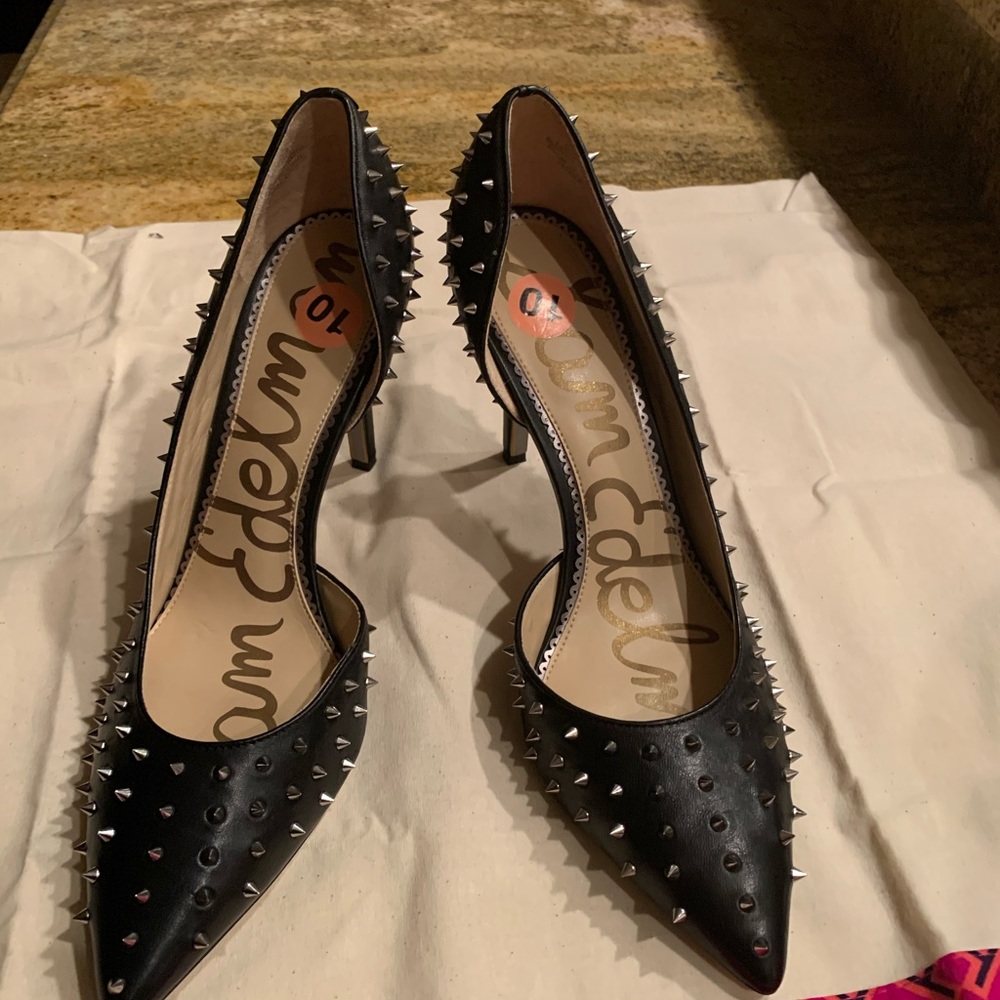 Sam Edelman spiked pumps
